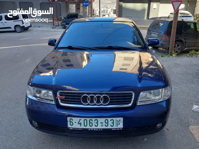 Audi A4 حالة الشركة