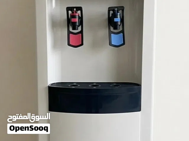 براد ماء حار وبارد