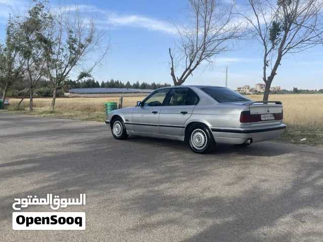1994 بي ام دبليو الفئة 5 520