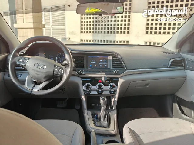 Used Hyundai Elantra in Dubai