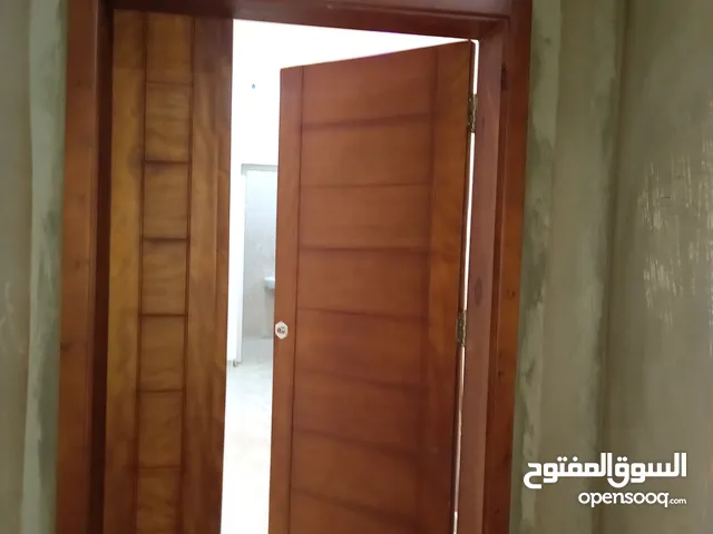 100 m2 3 Bedrooms Townhouse for Rent in Tripoli Other