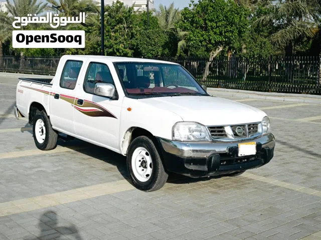 NISSAN PICKUP DOUBLE CABINE -2012
