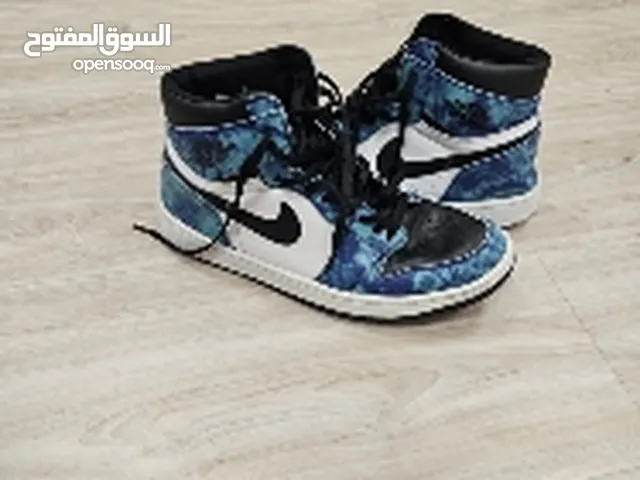 44 Sport Shoes in Al Khobar