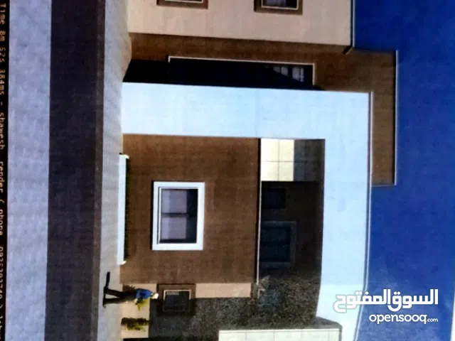 700 m2 More than 6 bedrooms Townhouse for Sale in Tripoli Ain Zara
