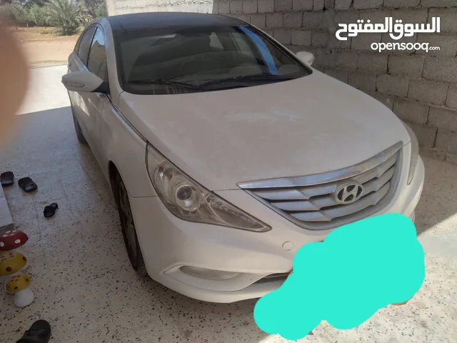 Used Hyundai Sonata in Zawiya