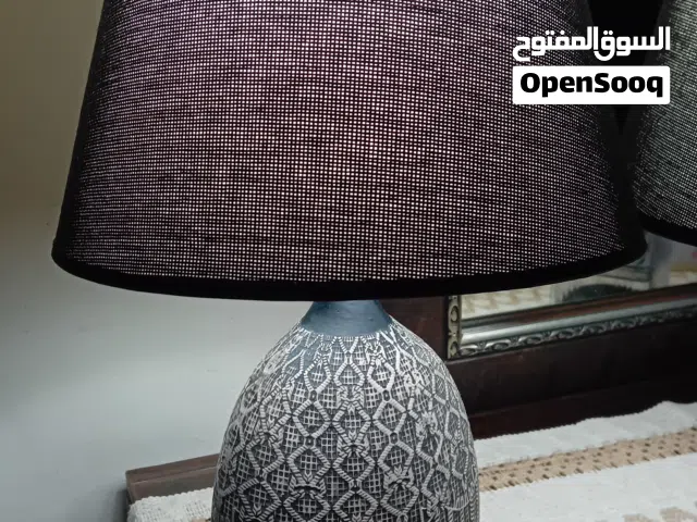 تيبل لامب عدد 2 لون سكني للبيع
