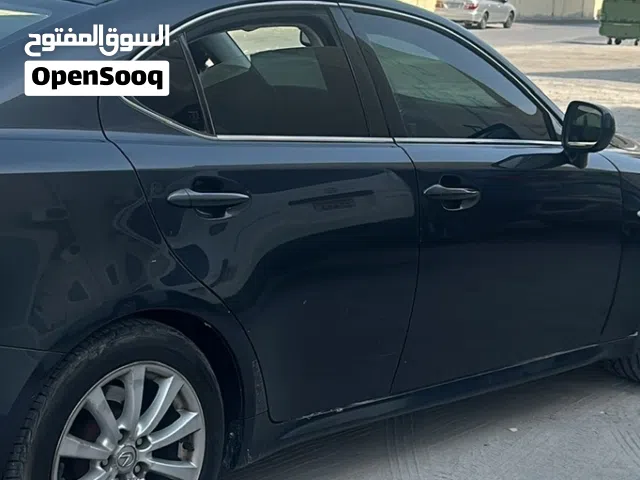 نشتري جميع انواع السيارات المستخدمه