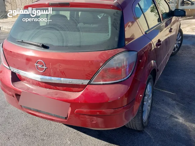البيع كاش فقط فحص نظيف ايد تانية