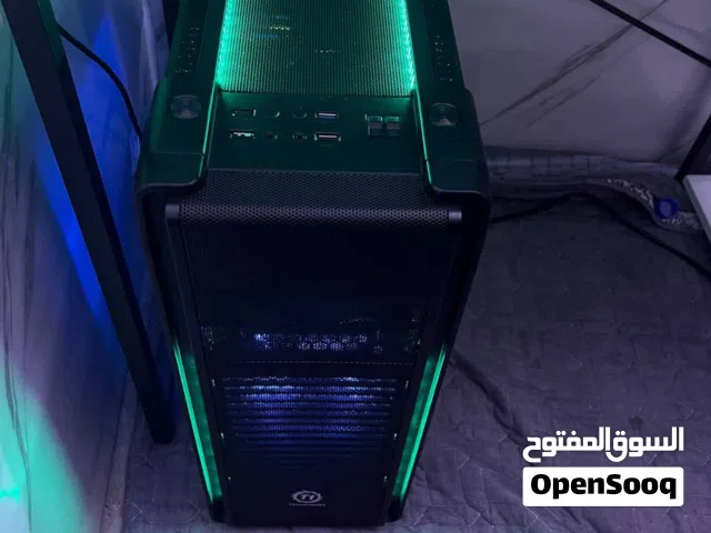 كيس حاسبة Thermaltake مستخدم للبيع - مع 5 فانات