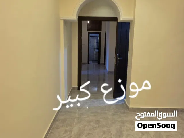 172 m2 3 Bedrooms Apartments for Sale in Amman Al Gardens
