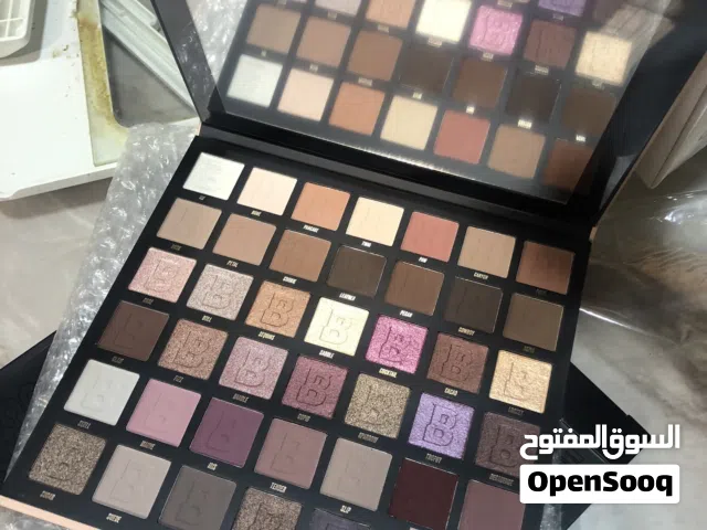 للبيع مكياج أصلي 100% مستورد من أمريكا