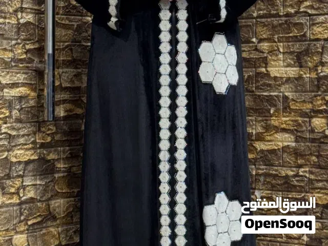 عباي مخمل نفس لون الصورة 155with delivery