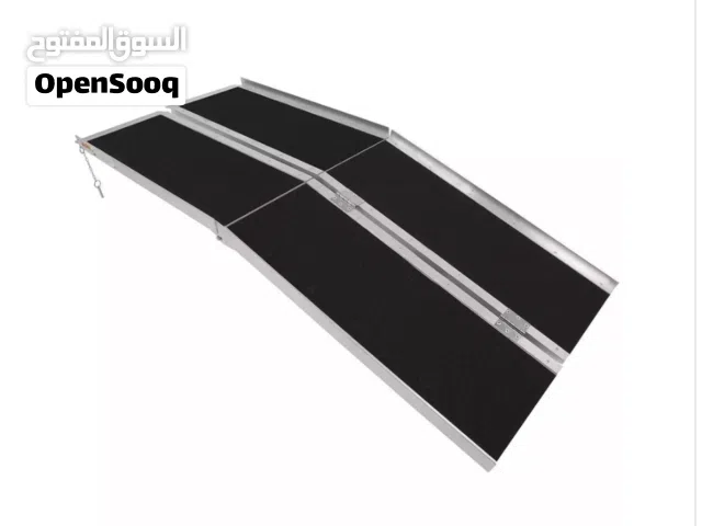 Aluminum Wheelchair Ramp with Non-Slip Surface & Single Folding - 080412