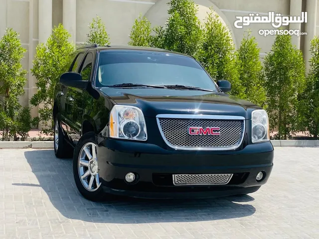 GMC Denali 2009  GCC