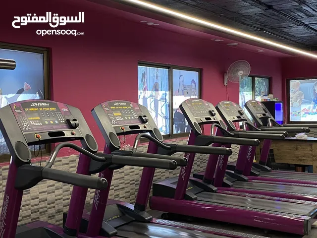 جيم نسائي متكامل شغال بكفاءة