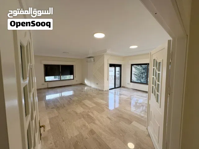 207 m2 3 Bedrooms Apartments for Sale in Amman Deir Ghbar