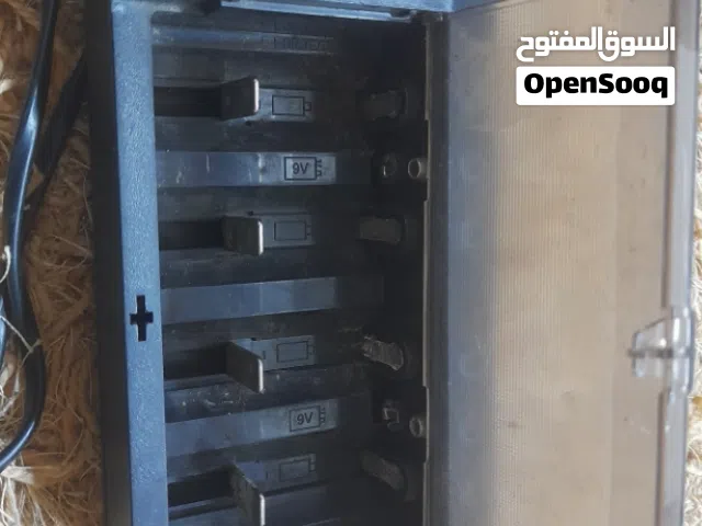 جهاز شحن بطاريات ألماني
