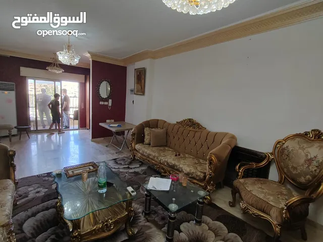 140m2 3 Bedrooms Apartments for Sale in Amman University Street