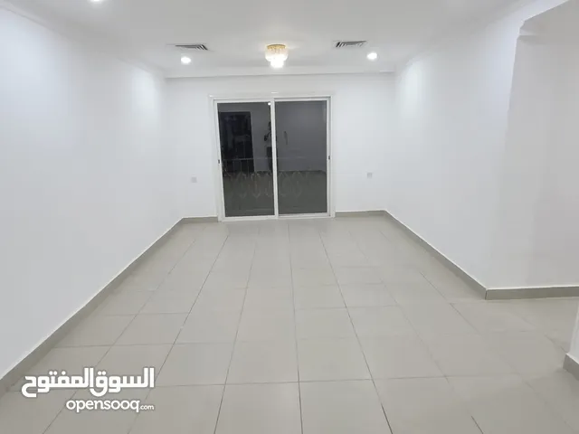 120 m2 2 Bedrooms Apartments for Rent in Hawally Hawally