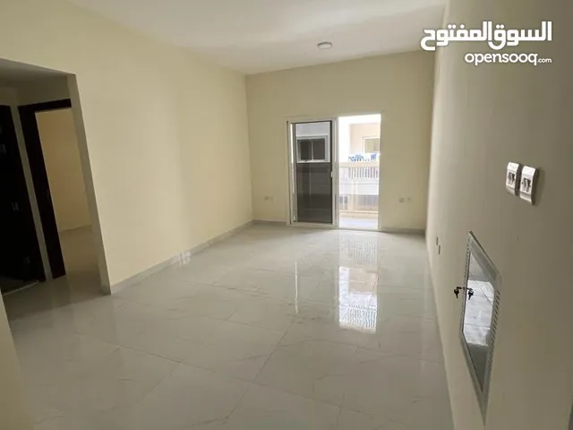 900 m2 1 Bedroom Apartments for Rent in Ajman Al Naemiyah