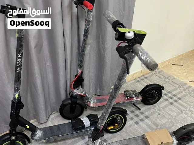 سكوترات للبيع نضيفه بحاله الجديد وعليهم ضمان