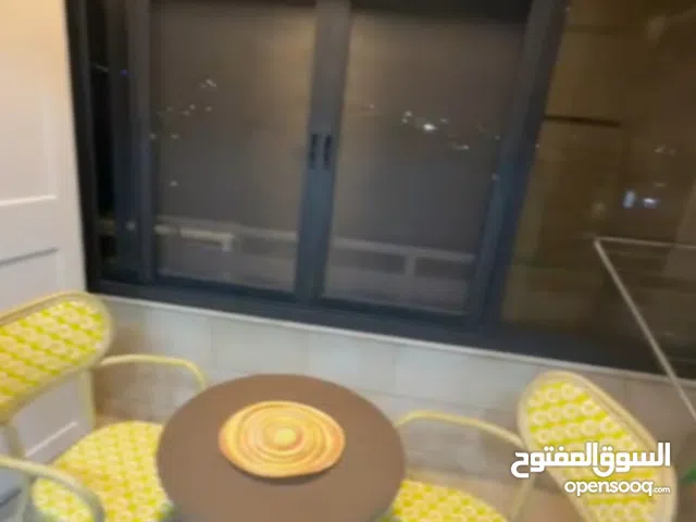 استوديو مفروش فرش فخم للبيع