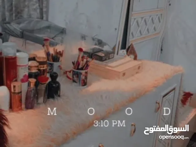 غرفه نوم مستعمله قليل للبيع 1.250 وبيها مجال