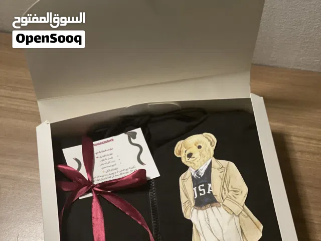 هوديات حسب الطلب  طباعة أسماء وشعارات