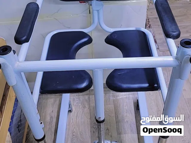 كرسي وبي مجال