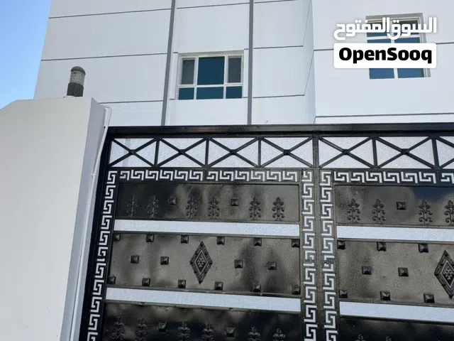 140 m2 3 Bedrooms Apartments for Sale in Muscat Al Maabilah