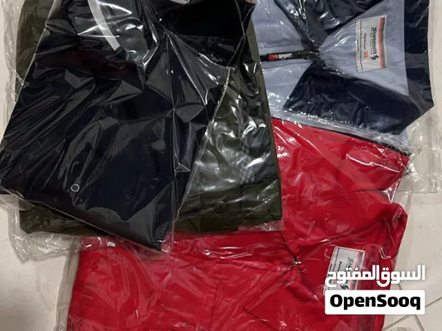 ملابس عمل (Workwear) جديدة – مناسبة للعمال والشركات