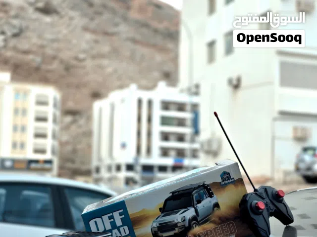 DEFENDER RC RACING CAR