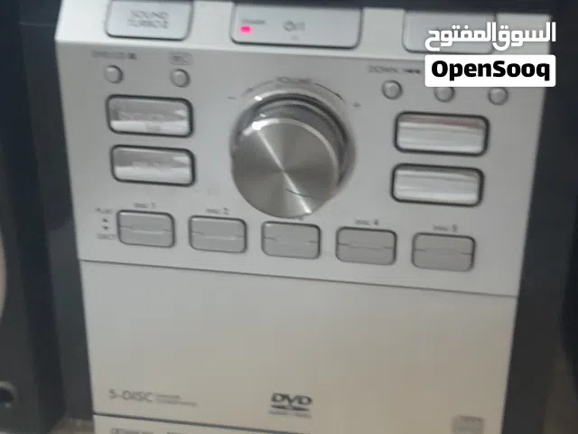 مسجل وسى دى وراديو ماركة جى فى سى بحالة ممتازة استعمال خفيف