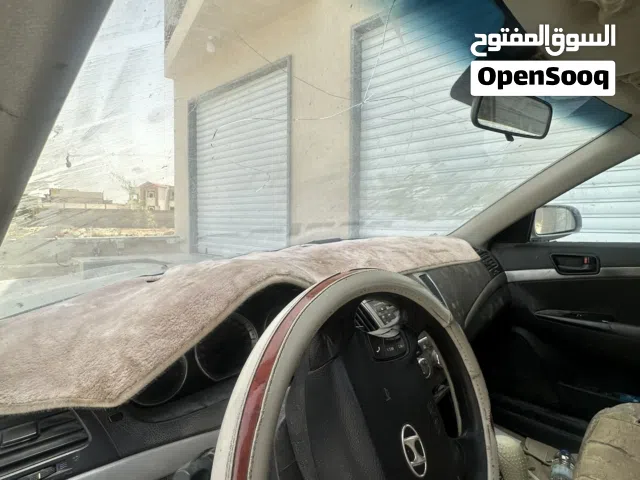 2009 هيونداي سوناتا Standard