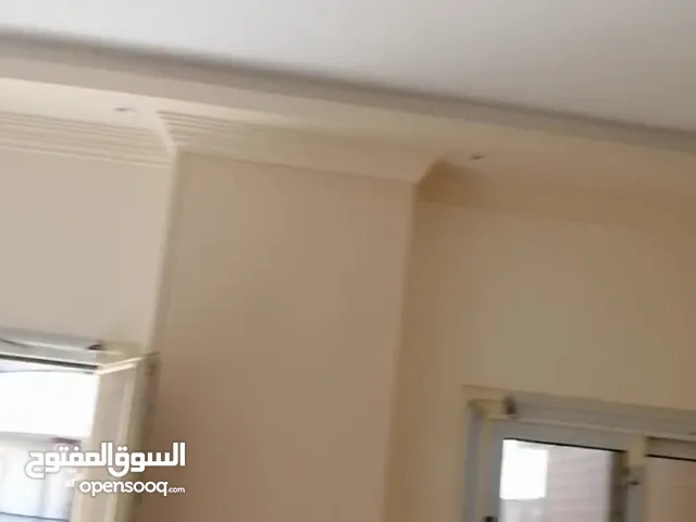 فيلا ايجار التجمع الخامس قرب مسجد فاطمه