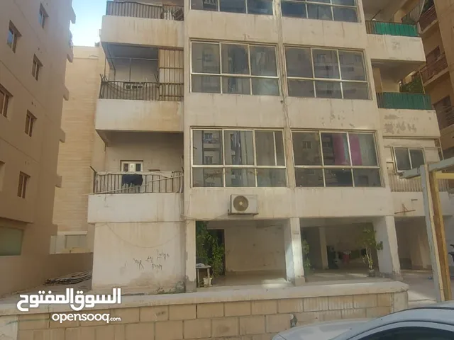 140 m2 2 Bedrooms Apartments for Rent in Hawally Salmiya
