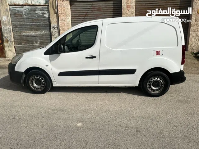 2018, بيجو, بارتنر, Standard