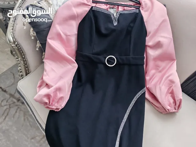 فستان سهرة للبيع  السعر 15