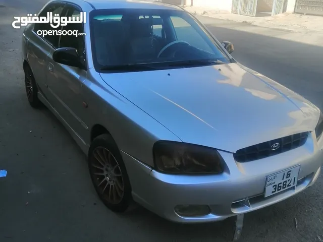 Hyundai Verna 2000 in Amman