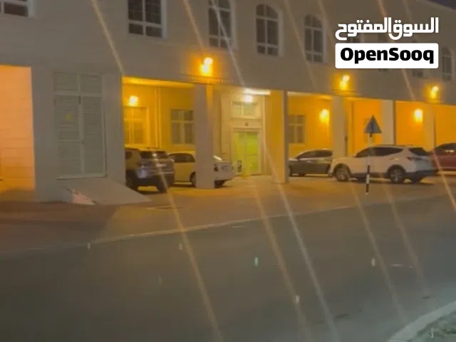 للبيع بناية سكنية استثمارية ضمن موقع مميز