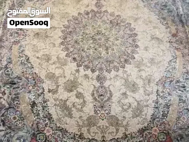 Persian pure carpet ( like new)