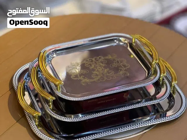 شروة أدوات منزلية صواني وفناجين بسعر حرق