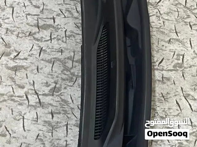 لاندكروزر2008&2016 غطاء حماية علوي الفتحة التهوية