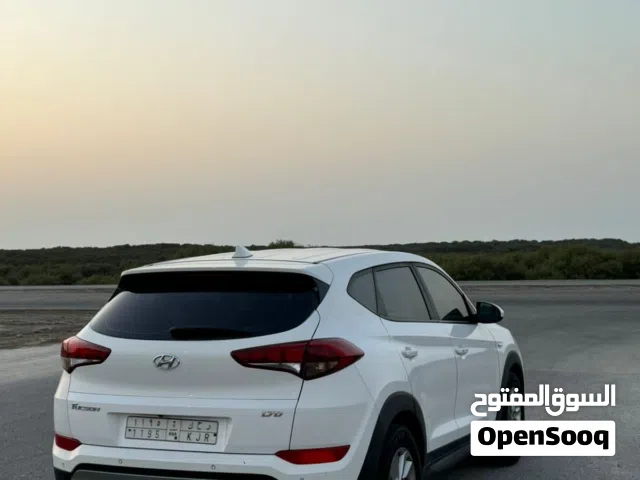 ꧁꧁꧁꧁꧁꧁꧁꧁꧁꧁꧁꧁꧁هونداي - توسان  الموديل/  2018          (اقتصادية جداً بالبنزين )  - موتر ꧂꧂꧂꧂꧂꧂꧂꧂꧂꧂꧂꧂꧂