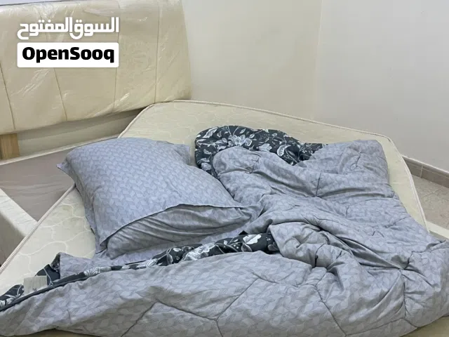 سرير مريح للنوم