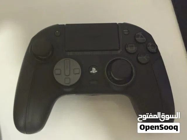 يد بلايستيشن