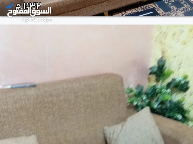 اسلام عليكم تخم البيع جديد ستعمل قليل صارثلاث اشهر