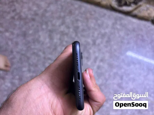 ايفون 11 عادي كسر بالشاشة للبيع