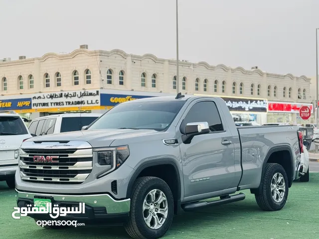 Used GMC Sierra in Al Ain