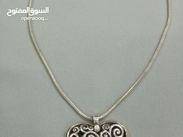 اكسسوارات أوروبية اسوارة وقلادة ماركة brighton خاتم ماركة Avon